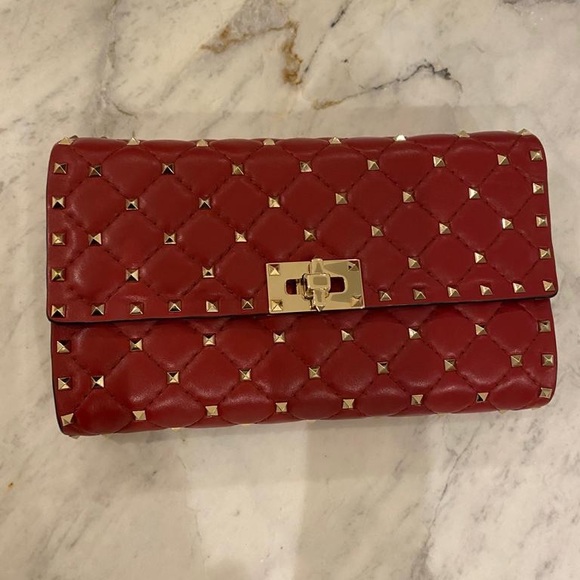 VALENTINO GARAVANI
Rockstud Shoulder Bag - Picture 2 of 7